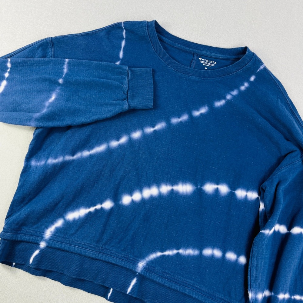 Athleta Womens Blue Tie Dye Shibori Relaxed Cropped Sweatshirt Size M Crew Neck